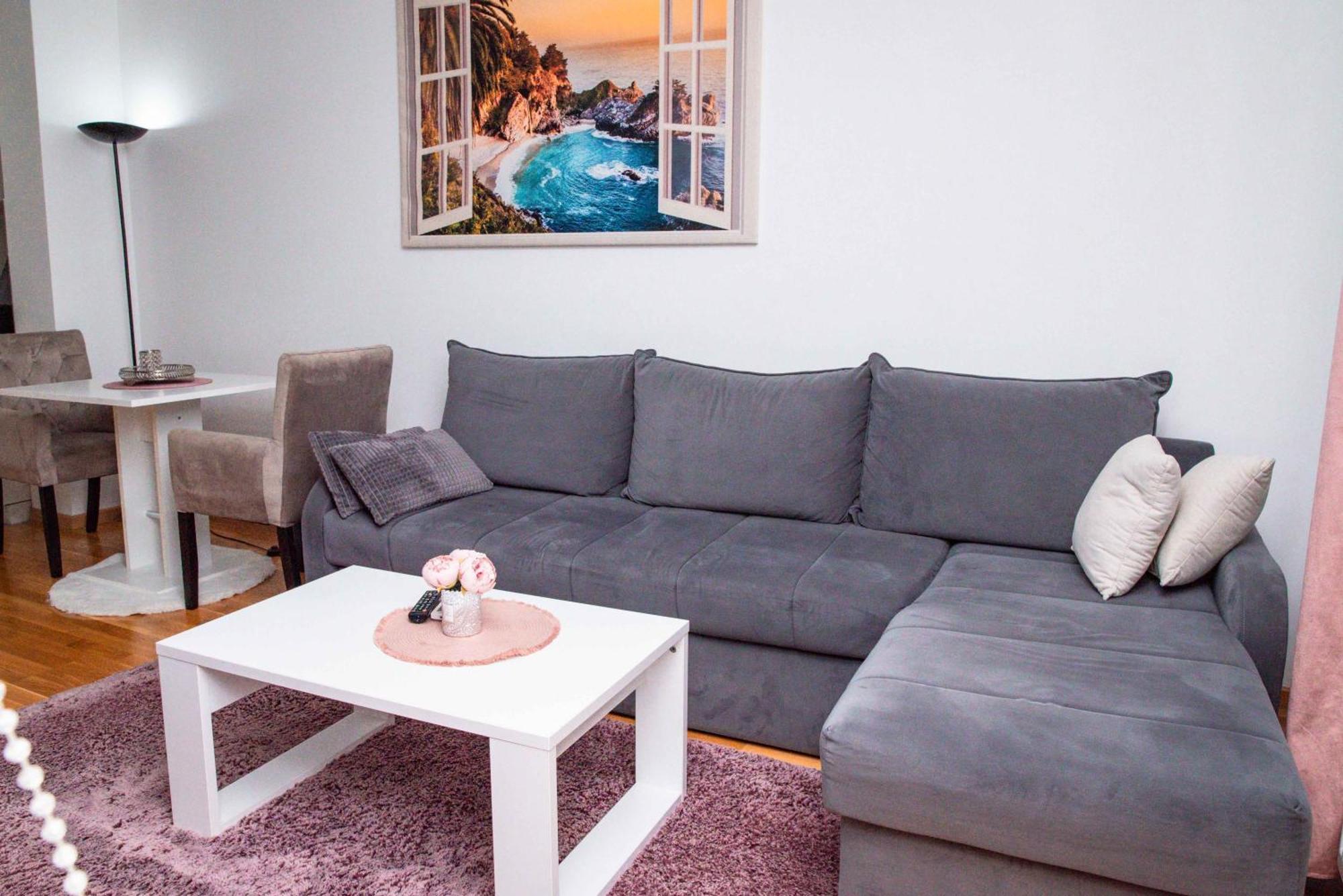 Apartman Royal 2 Doboj Buitenkant foto