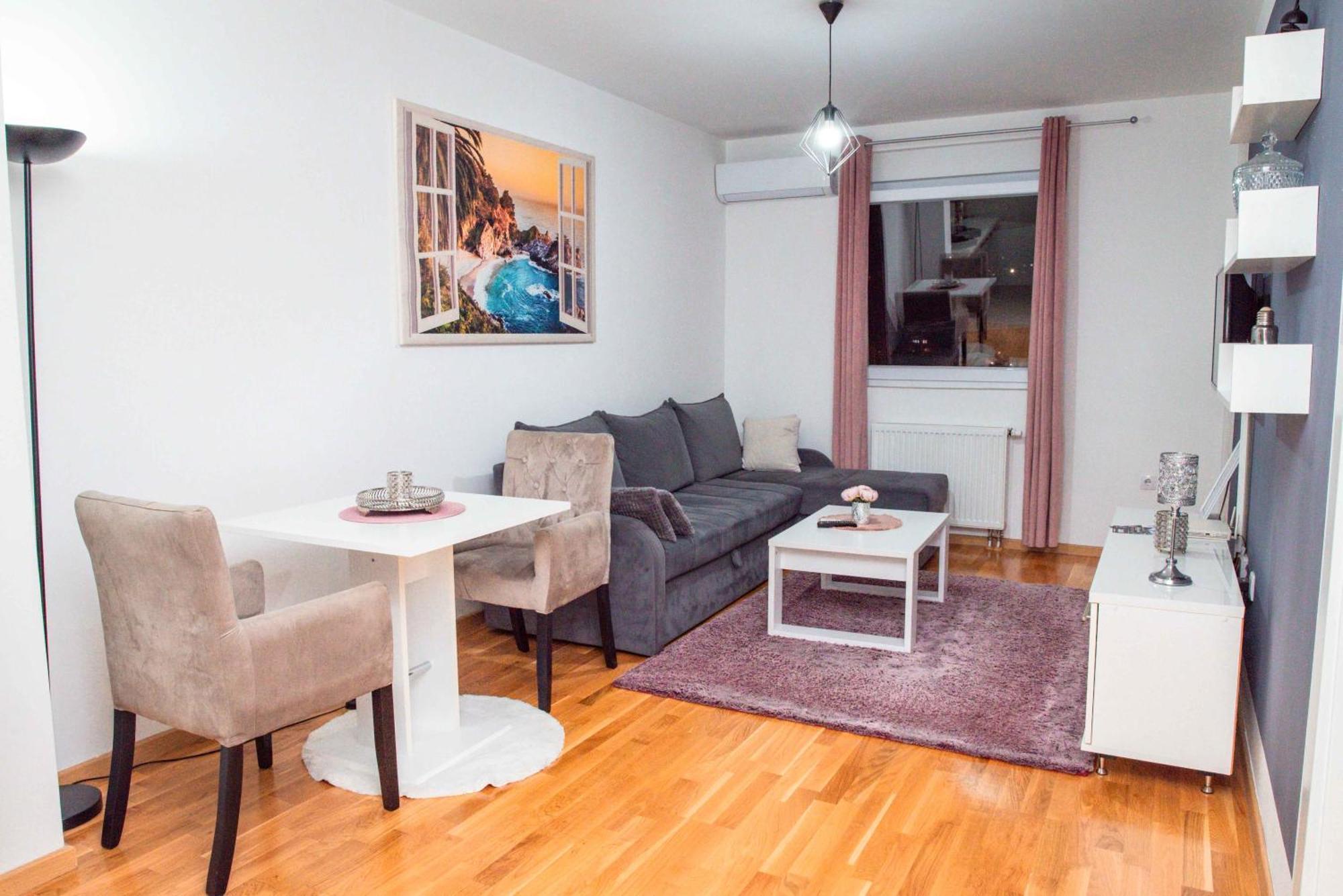 Apartman Royal 2 Doboj Buitenkant foto