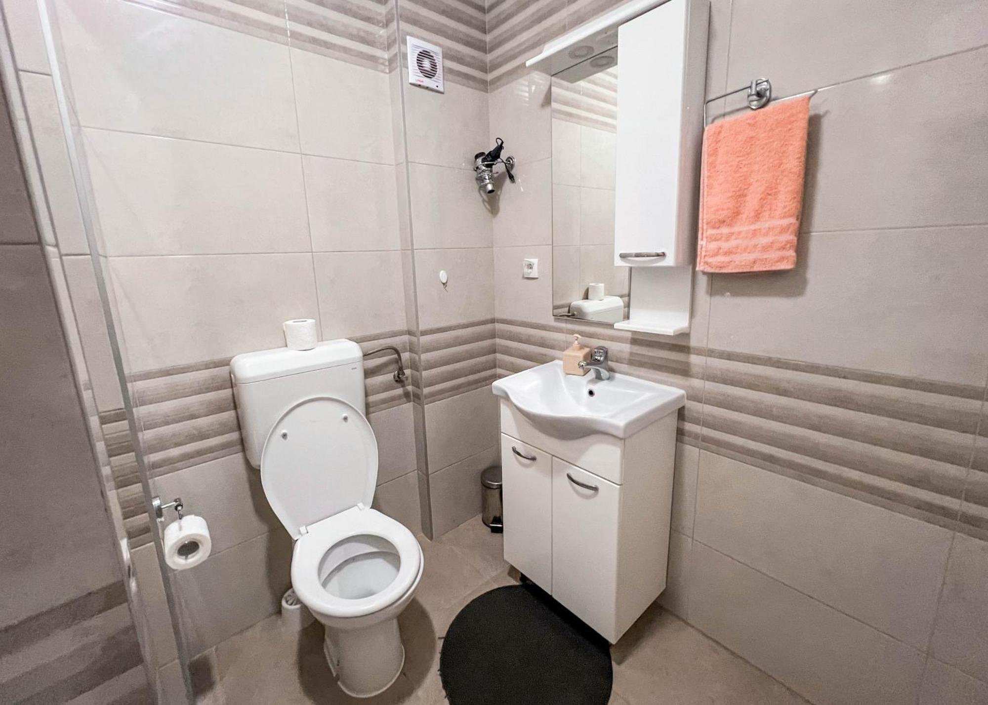 Apartman Royal 2 Doboj Buitenkant foto