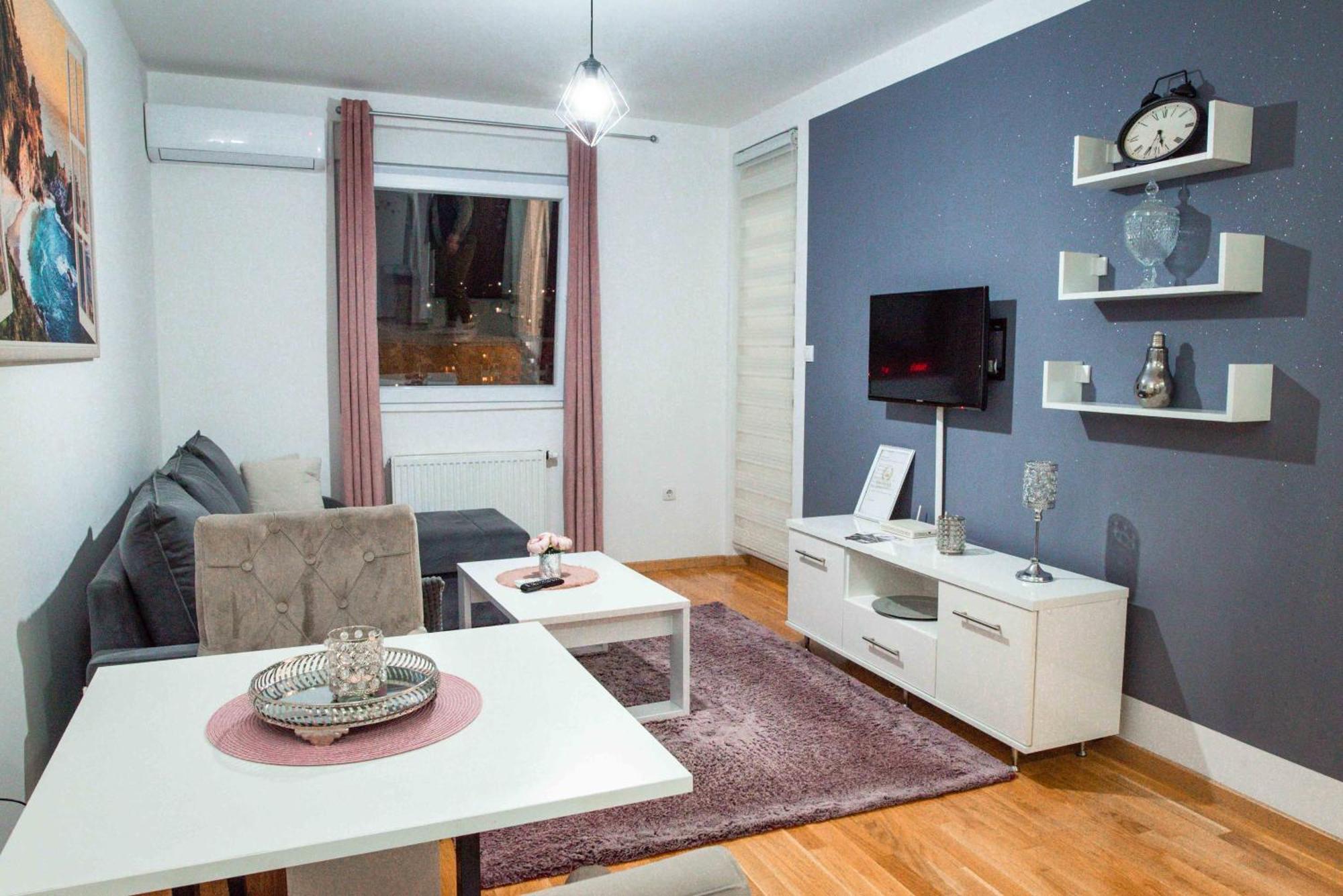 Apartman Royal 2 Doboj Buitenkant foto