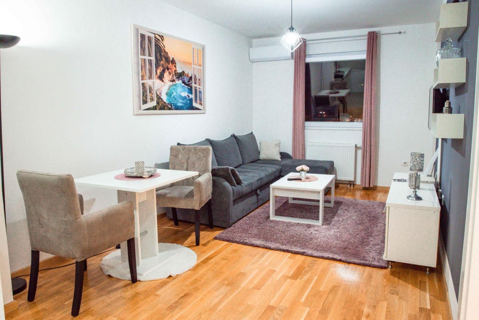 Apartman Royal 2 Doboj Buitenkant foto